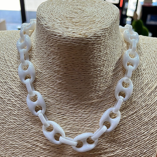 CHAIN ACRYLIC WHITE COFFEE BEAN 1 PC