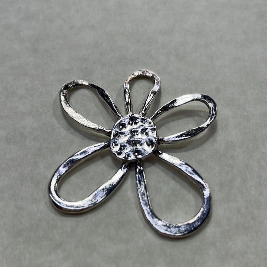 PENDANT 5 PETALS FLOWER ANTIQUE SILVER 51MM 1 PC