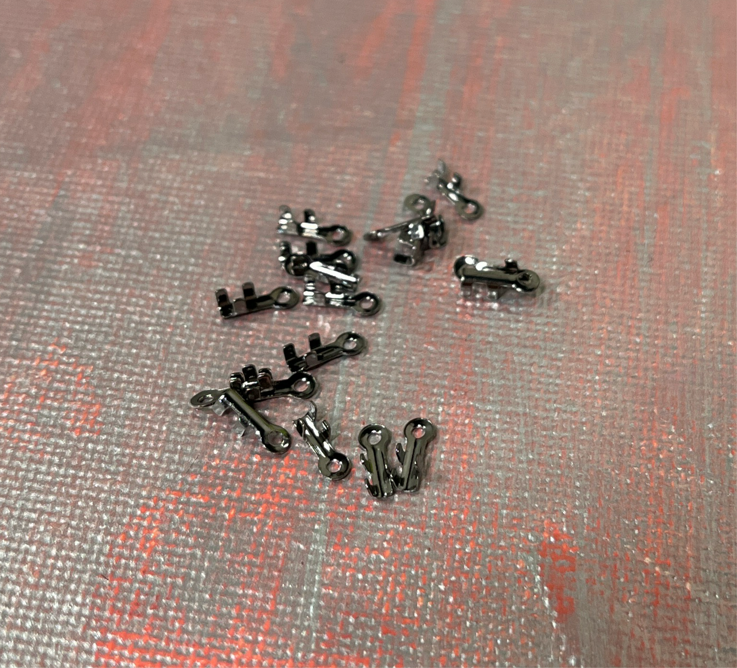 CORD END FOLD ROUND GUNMETAL 7X2MM 20PC