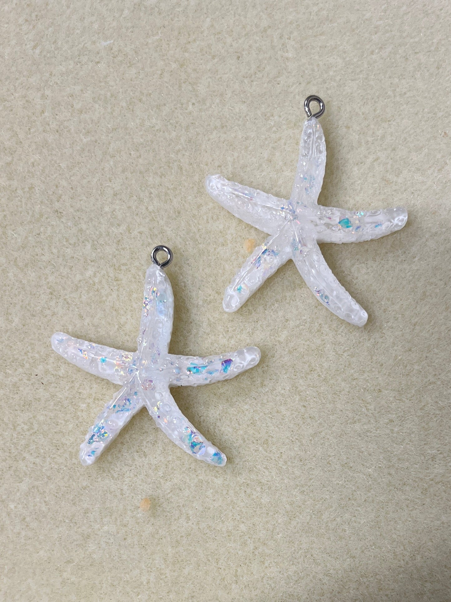 STARFISH PENDANT RESIN 41 MM WHITE 2 PC