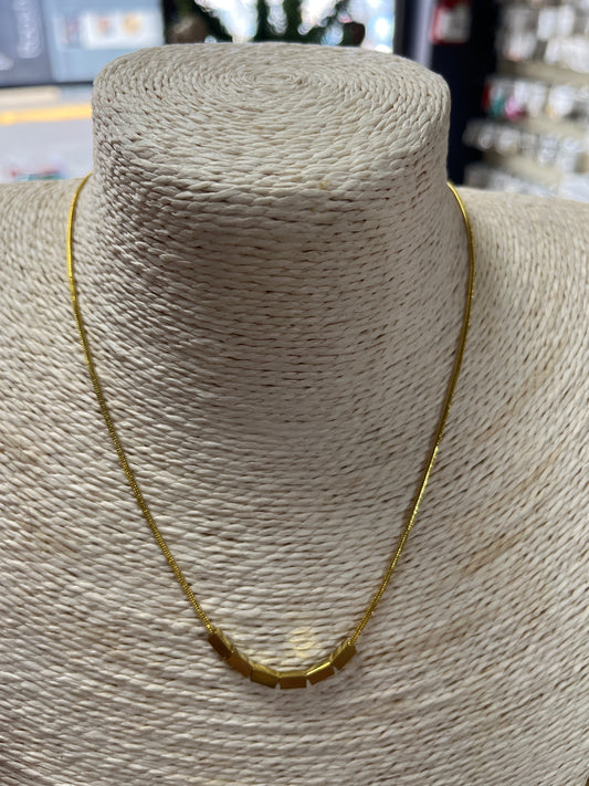 NECKLACE CUBE GP 18 kt