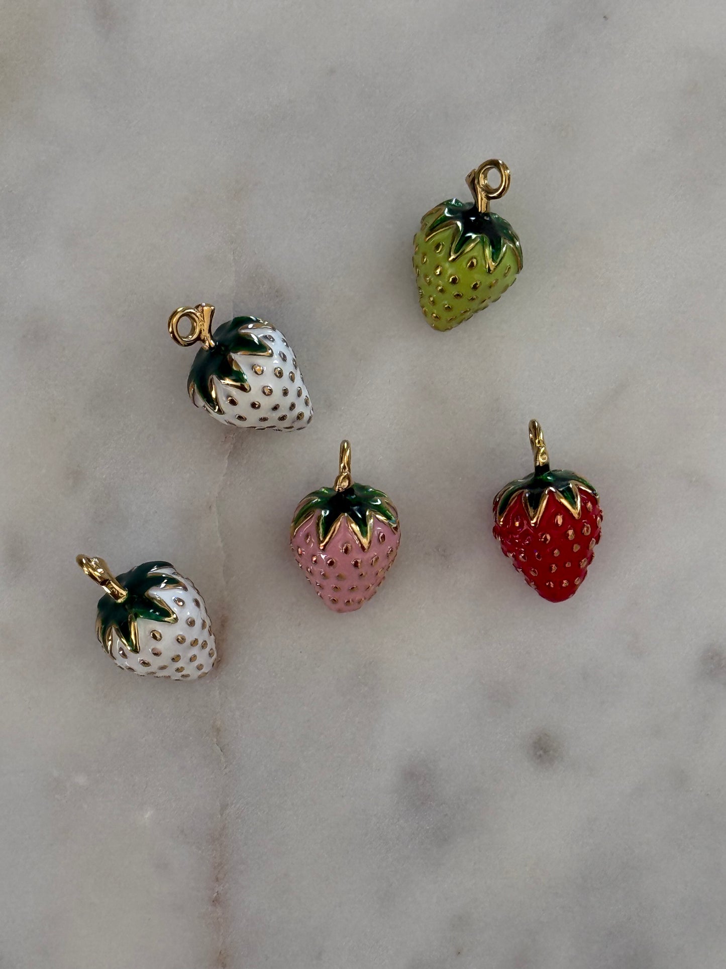 CHARM STRAWBERRY STAINLESS STEEL GOLD PLATED 18KT ENAMELED 1 PC
