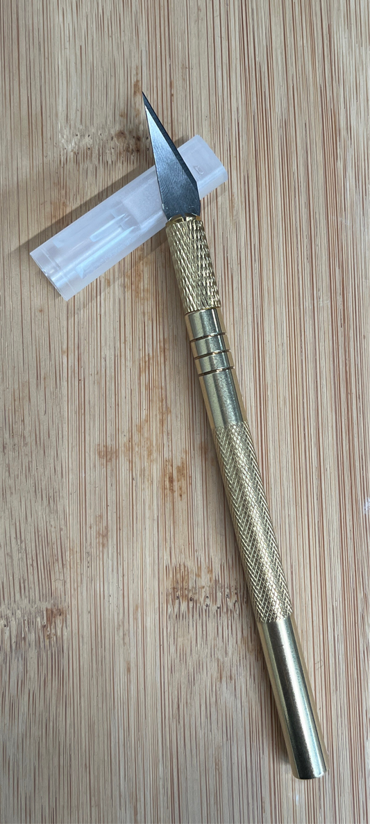 CUTTER WOOD CARVING