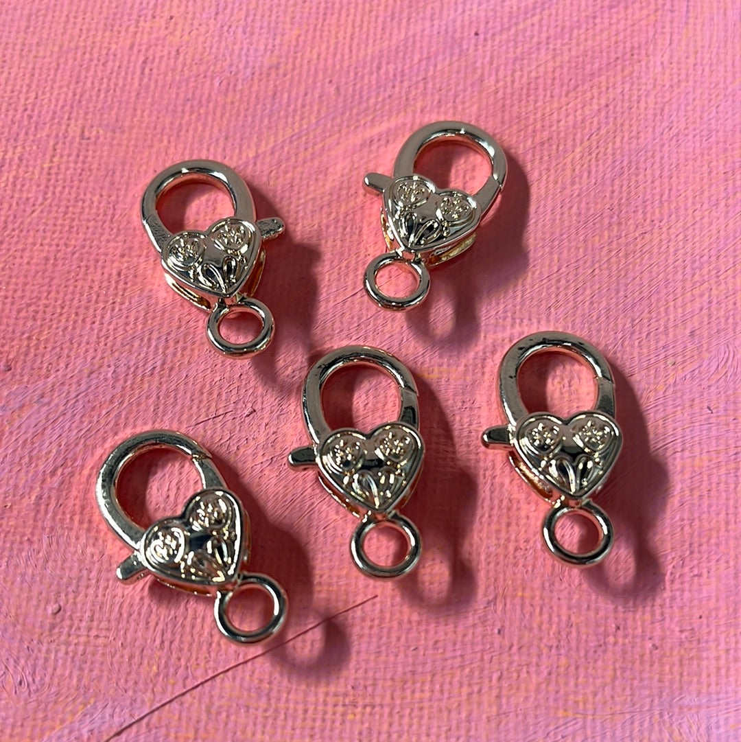 LOBSTER 27x14mm HEART GP engraved 5 PC