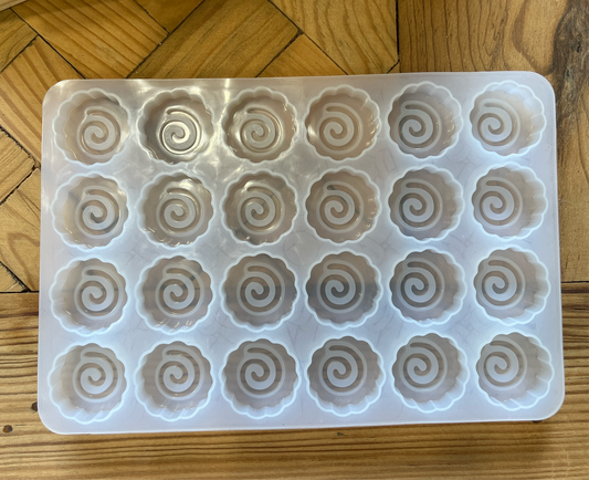 MOLD SILICONE 15 SMALL ROSES 1 PC