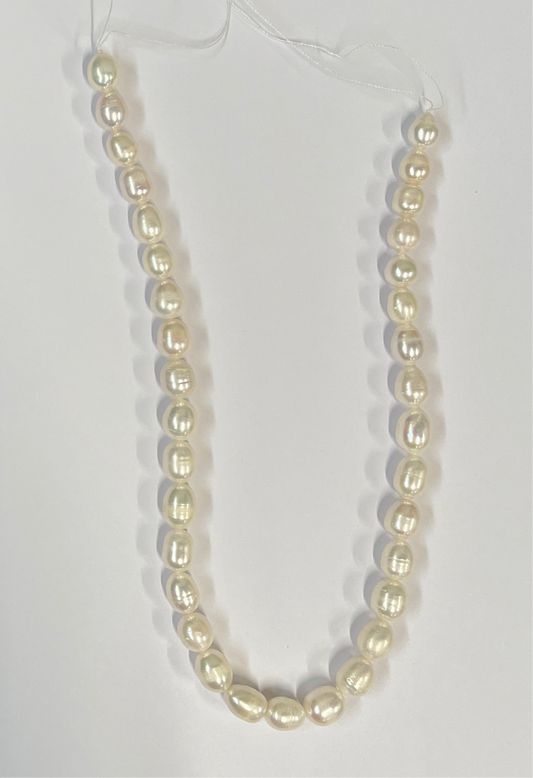 FRESHWATER PEARL RICE 9-11MM HOLE 0.5MM 1 STRAND