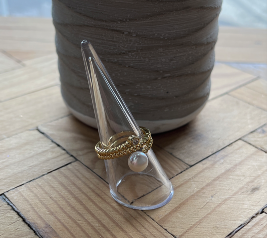 RING WITH PEARLS AND CUBIC ZIRCONIA GOLD plated 18 KT SIZE 7 1 PC