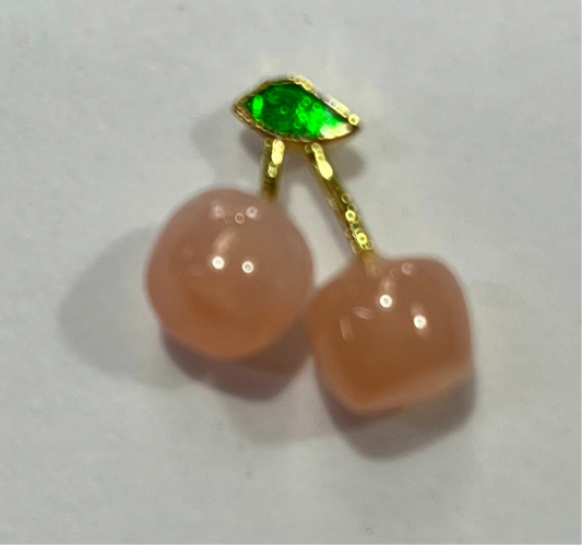 CHARM CHERRY AGATE GOLD PLATE 13X17MM 1 PC