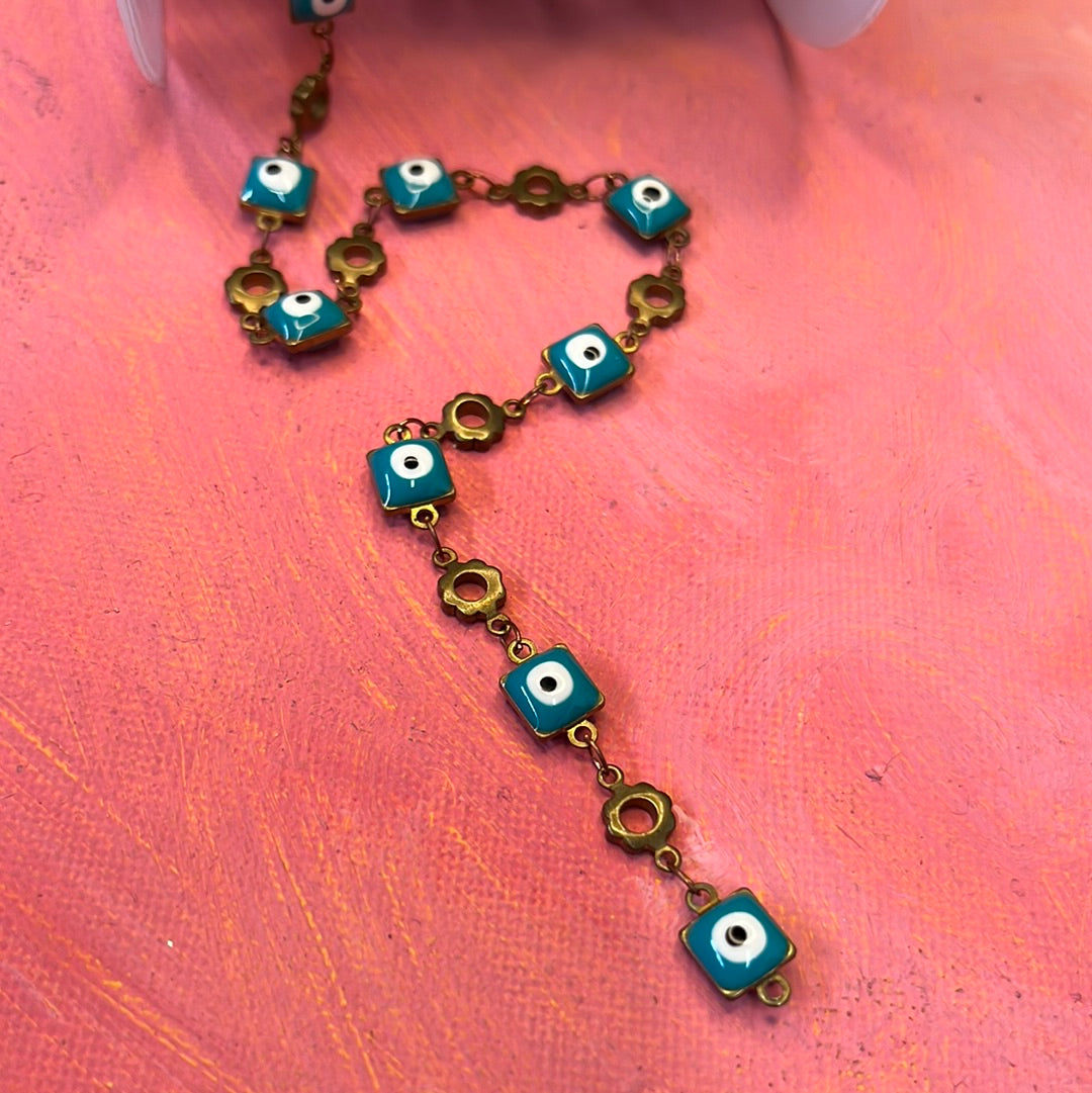 CHAIN ANTIQUE GOLD SQUARE BLUE EYE