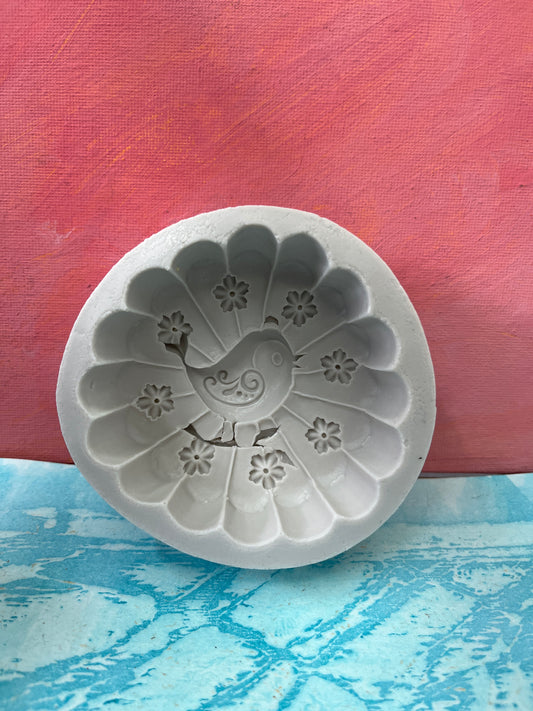MOLD FLOWER AND BIRD FOR SOAP OR CANDLES 1 PC