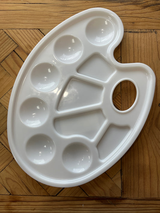 PAINTING PALETTE TRAY OVAL THUMB HOLE 10 WELLS