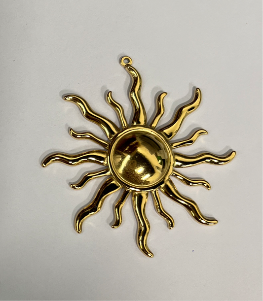 PENDANT SUN 42MM STAINLESS STEEL GOLD PLATE 1 PC
