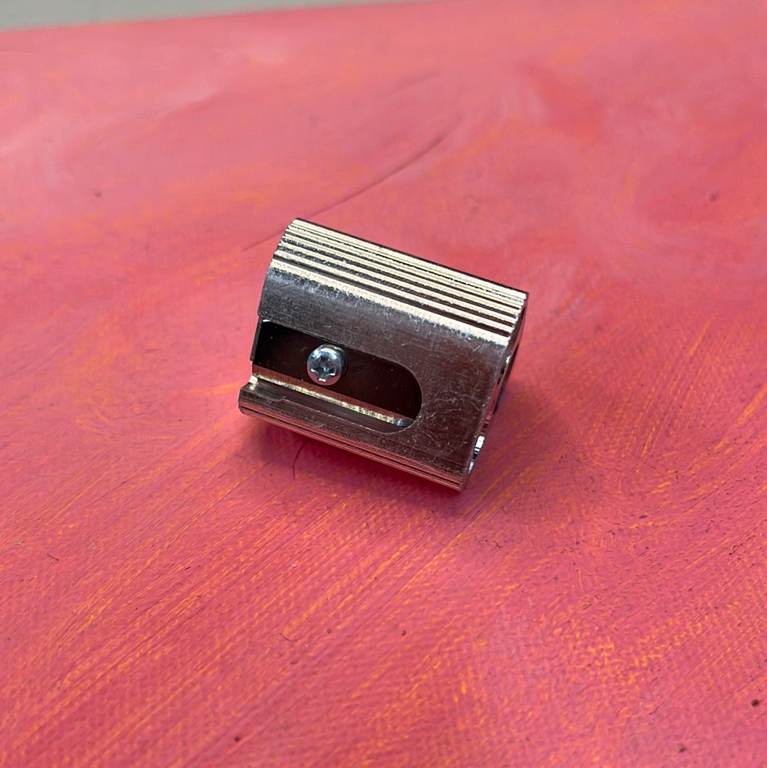 SHARPENER 3 HOLES
