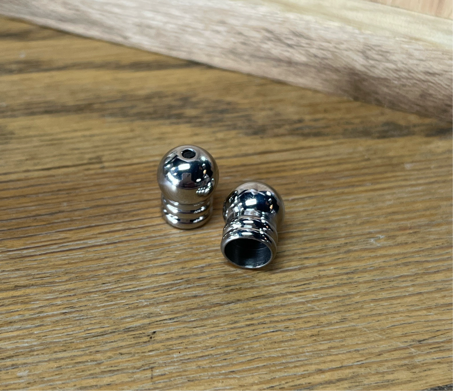 CORD END TAINLESS STEEL SILVER PLATE 11X9MM HOLE 6MM 2 PC