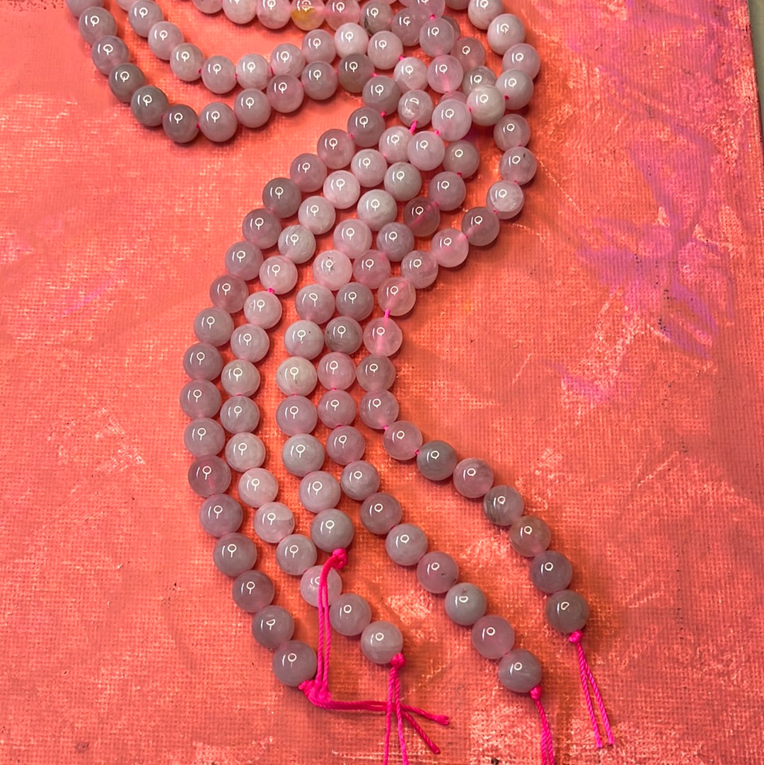 ROSE QUARTZ 8MM ROUND 1 STRAND