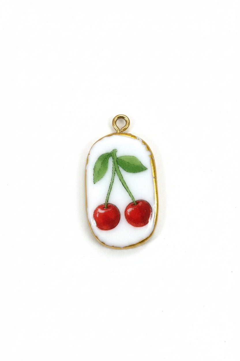 PORCELAIN PENDANT CHERRY SST LOOP