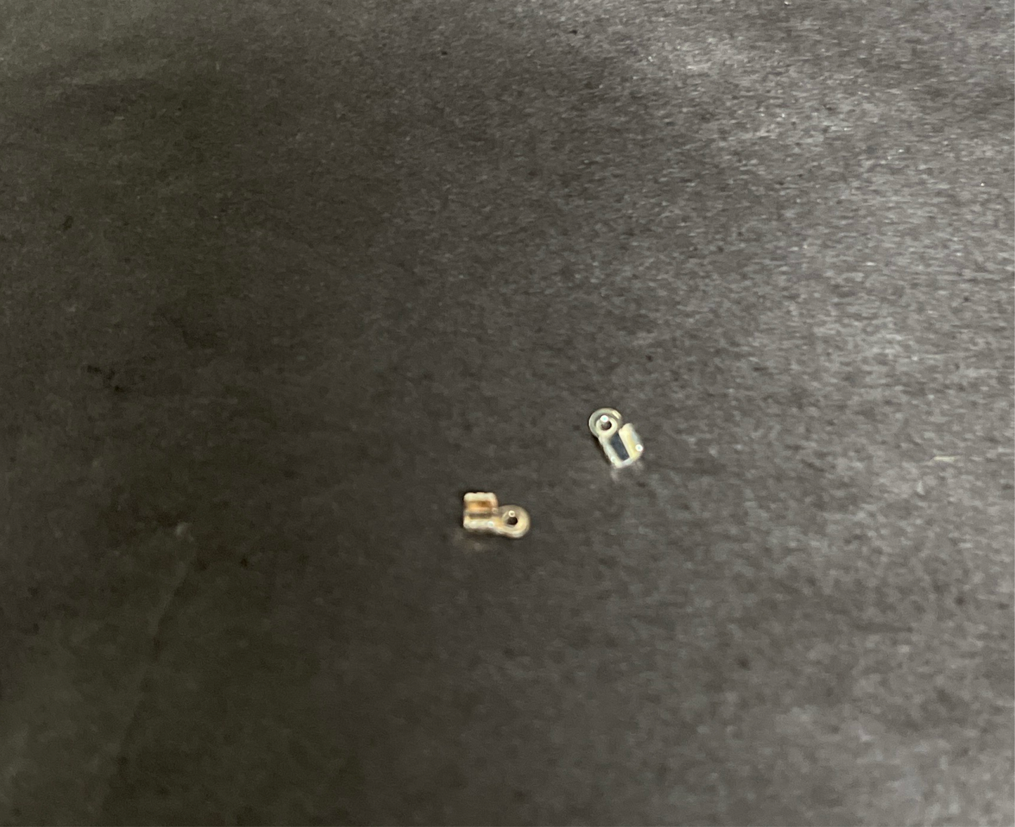 CORD END FOLD ROUND SILVER PLATE 100 PCS