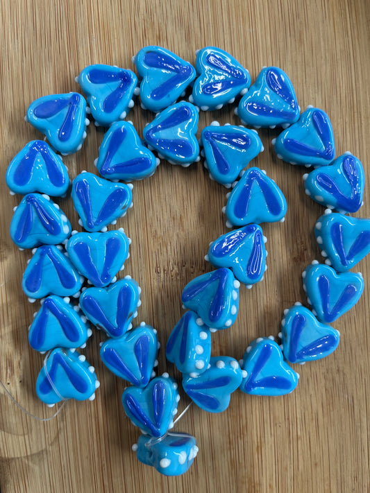 LAMPWORK HEART LIGHT BLUE. 5 pcs
