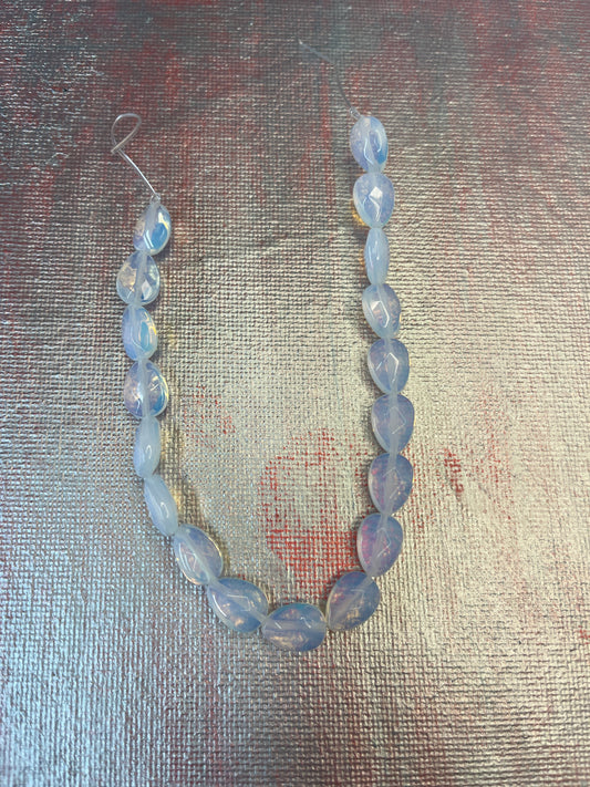 OPALITE DROP FACETED