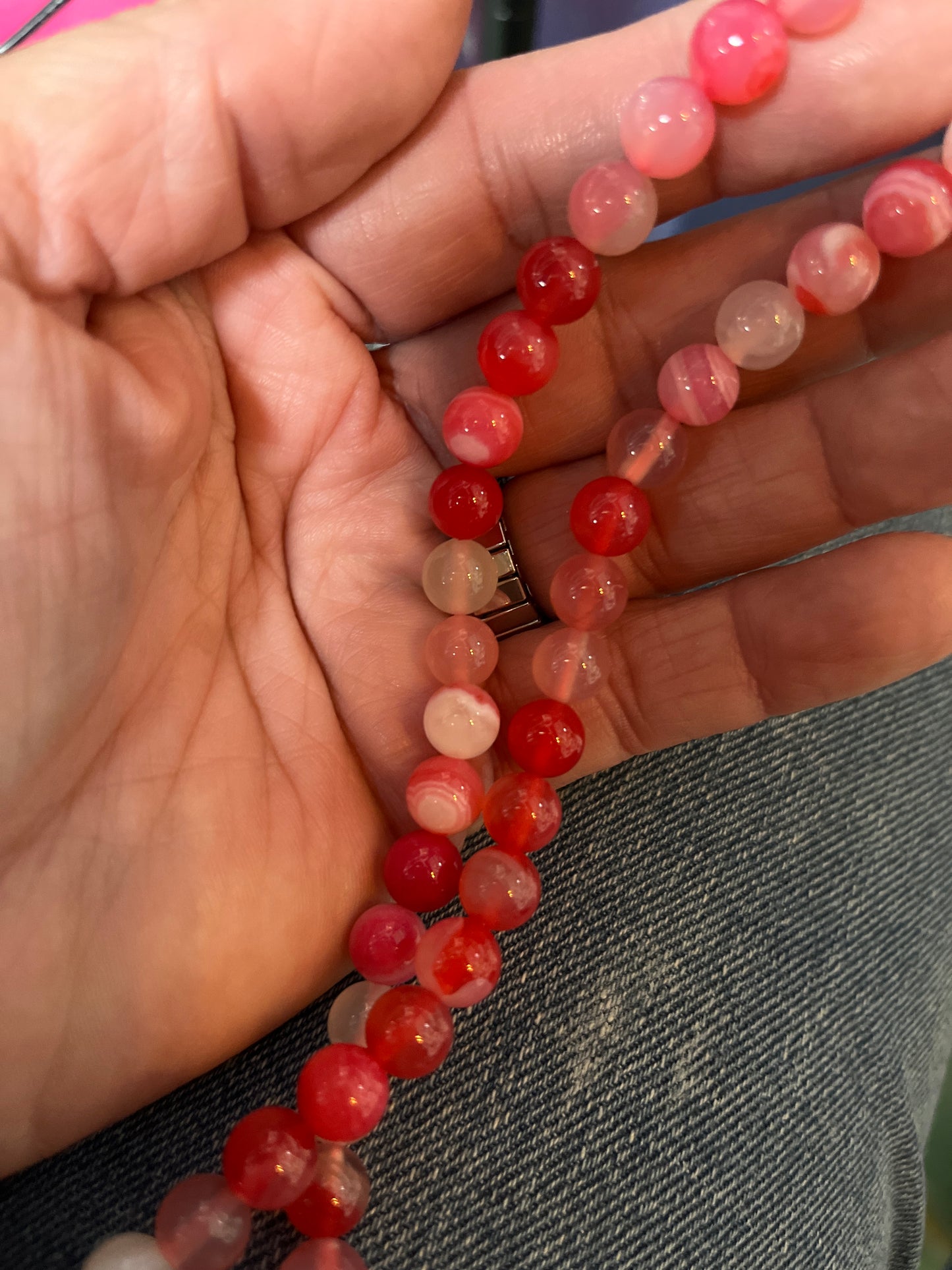 AGATE 8MM ROUND PALE VIOLET RED 48 PC PER 1 STRAND