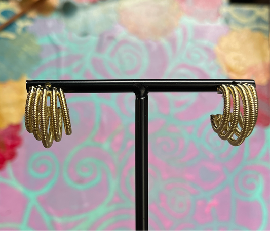 STUD EARRING CLAW PLATINUM OR GOLD PLATE 24KT 1 PAIR