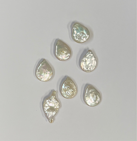 BAROQUE KESHI PEARL TEARDROP 16-18MM HOLE 1MM 2 PC