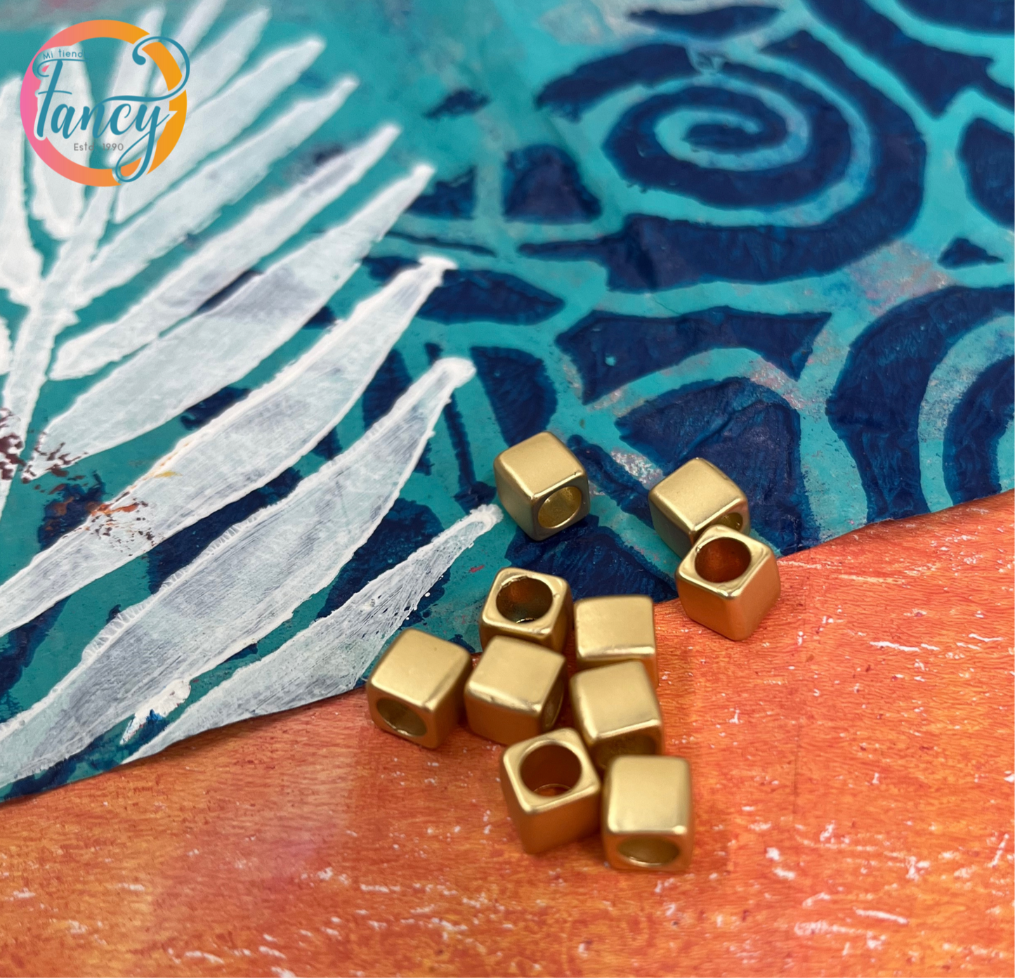 SPACER CUBE GP 18KT 6X6MM