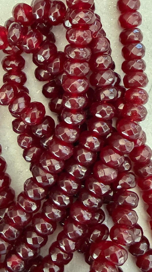 JADE RONDELLE 8 MM BURGUNDY 1 STRAND