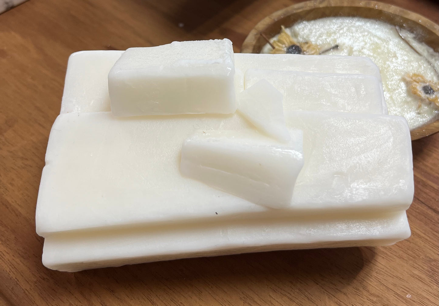 GLICERINA THREE BUTTERS MELT AND POUR SOAP BASE