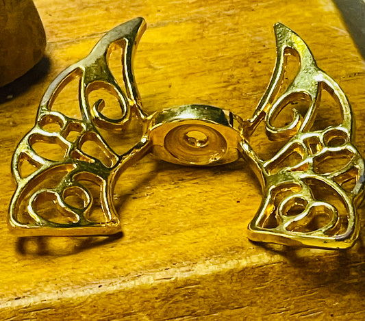 Spacer Butterfly gold matte 4mm hole 2mm 1 pc