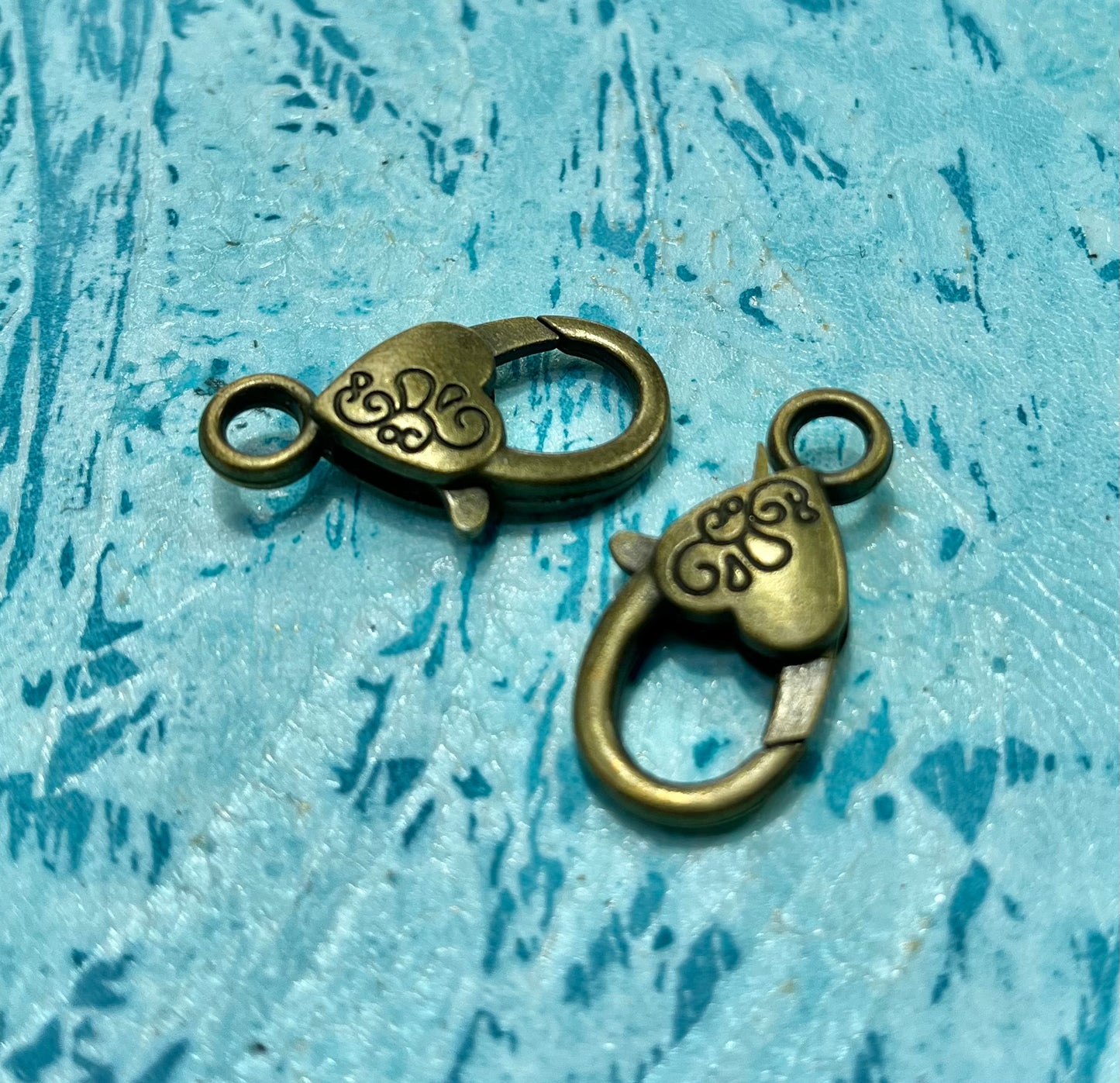 LOBSTER CLASP 26X15MM ANTIQUE BRONZE WITH HEART 5 PC