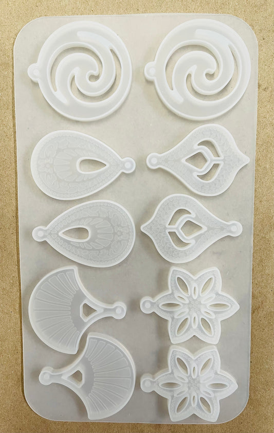 MOLD RESIN PENDANT FOR EARRINGS 5 STYLES 1 PC