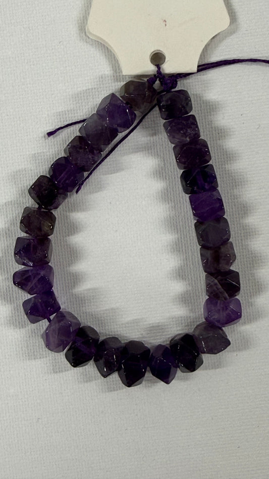 AMETHYST HEXAGONAL CHIP 10MM ABOUT 26 BEADS PER 1 STRAND
