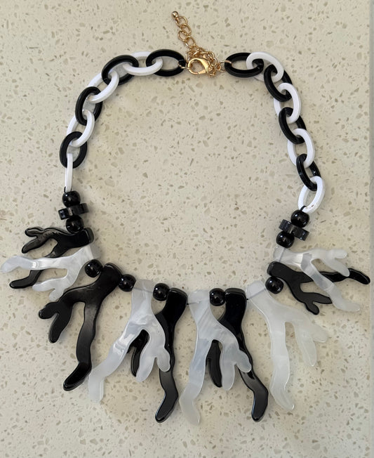 BLACK AND WHITE ACRYLIC CORAL NECKLACE