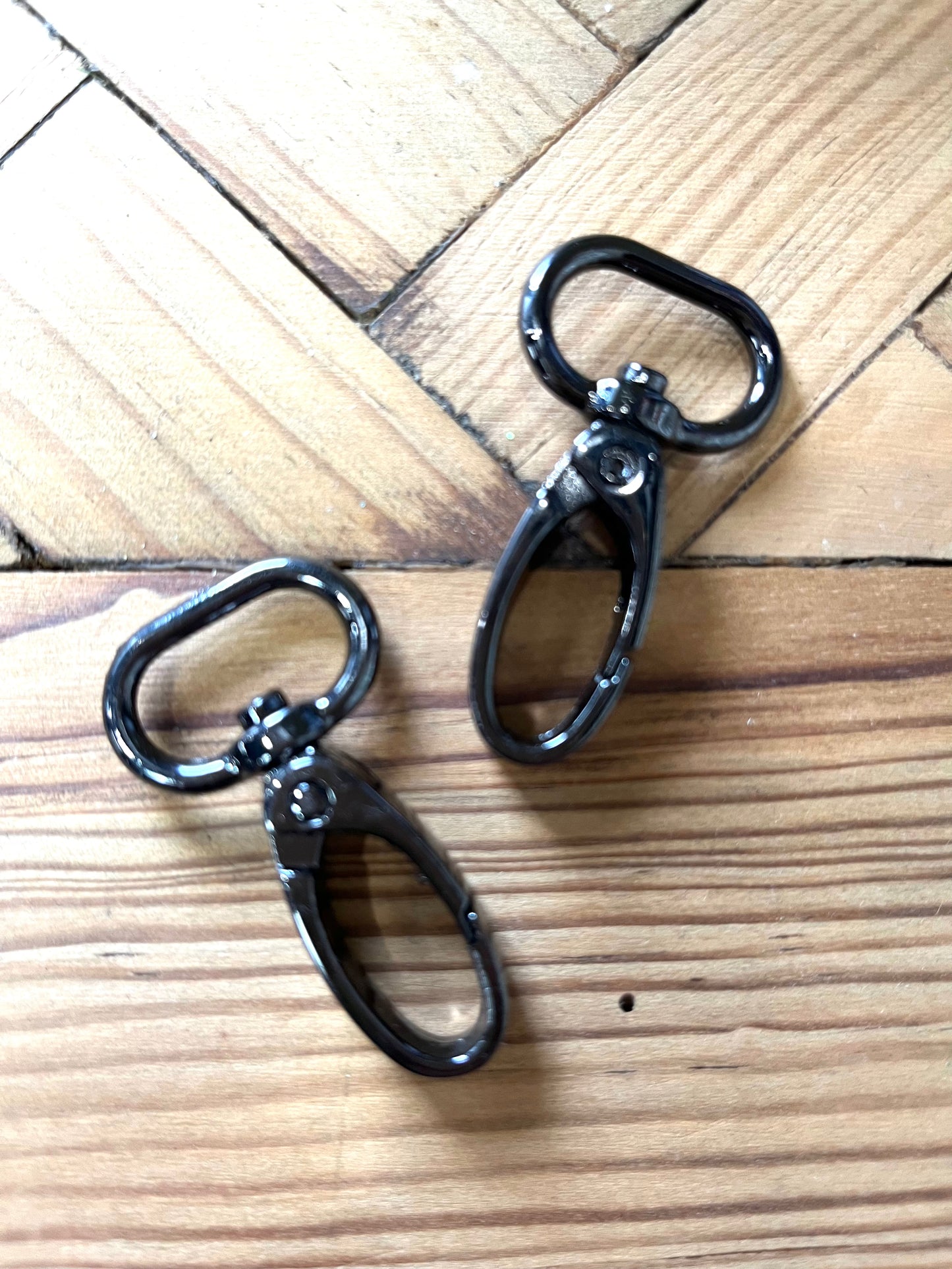 Lobster Clasp Swivel GUNMETAL 47X8MM 2 PC