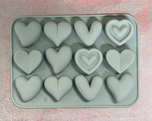 MOLD SILICONE 12 DIFFERENT HEARTS