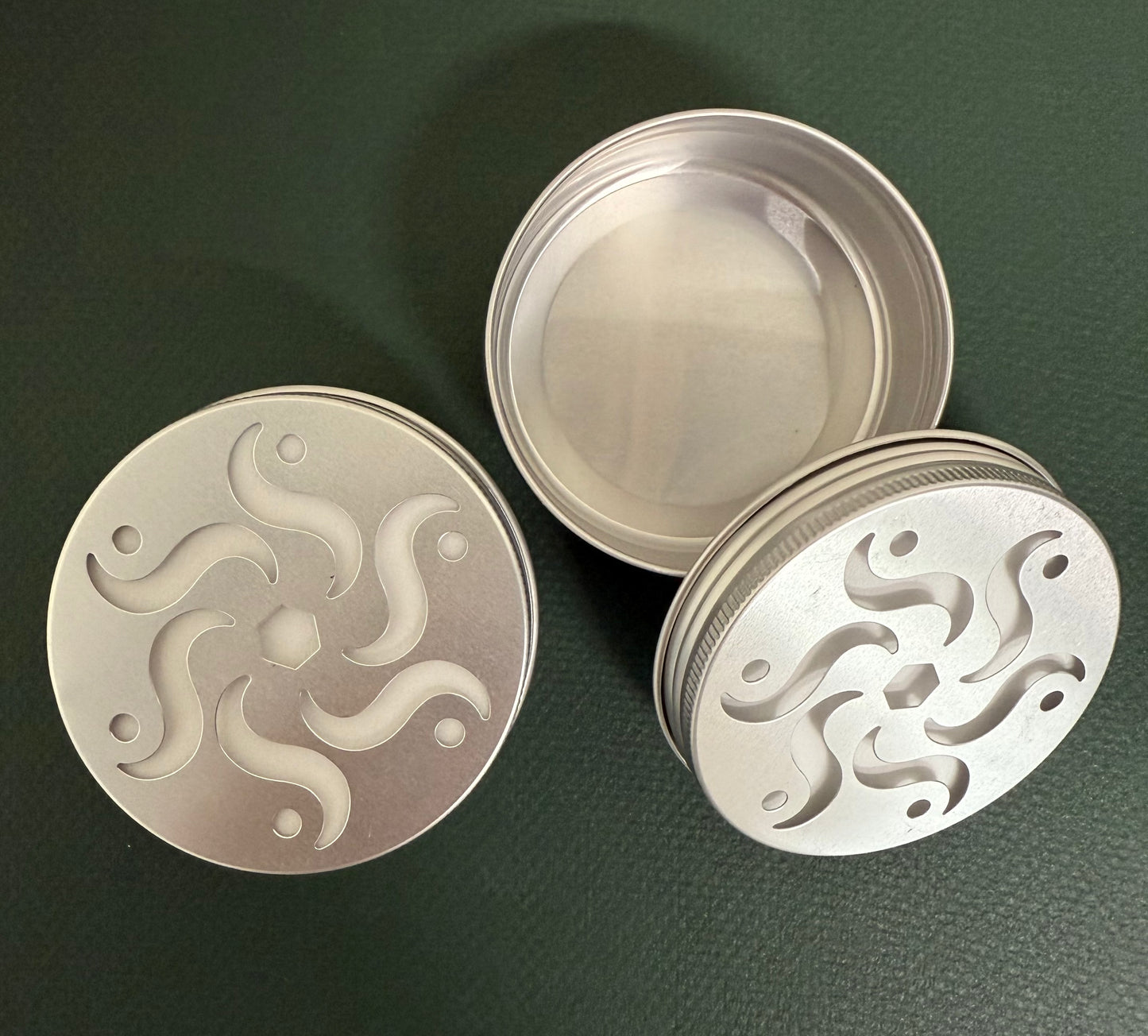 CANDLE TIN WINDMILL CAP 7.05X3.45 CM