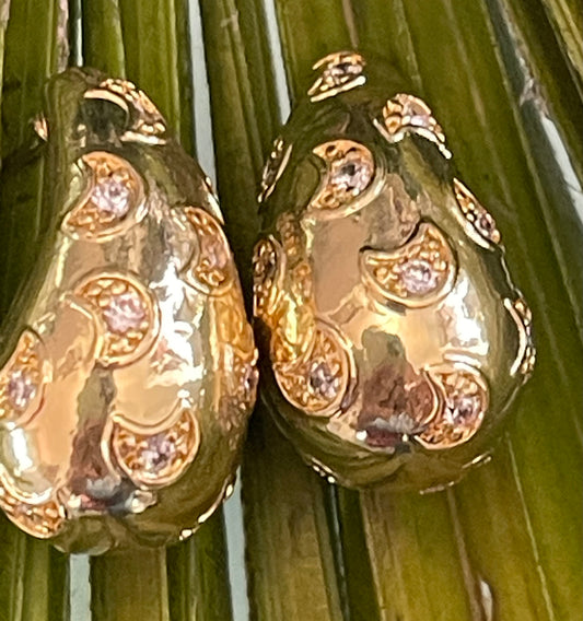 STUD EARRING GP 18 KT TEARDROP WITH MOON 1 PAIR