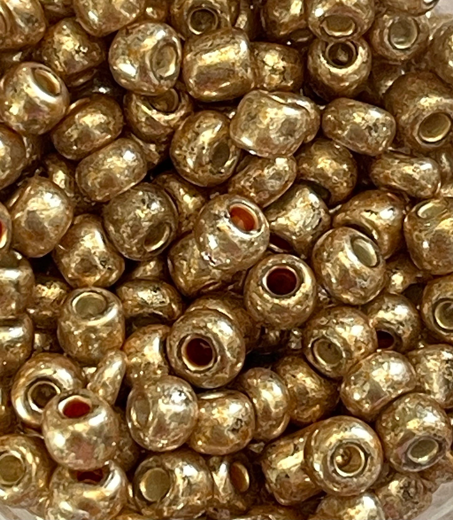 SEED BEAD 6/0 4MM OPAQUE ROUND 45 GRAMS 6 colores
