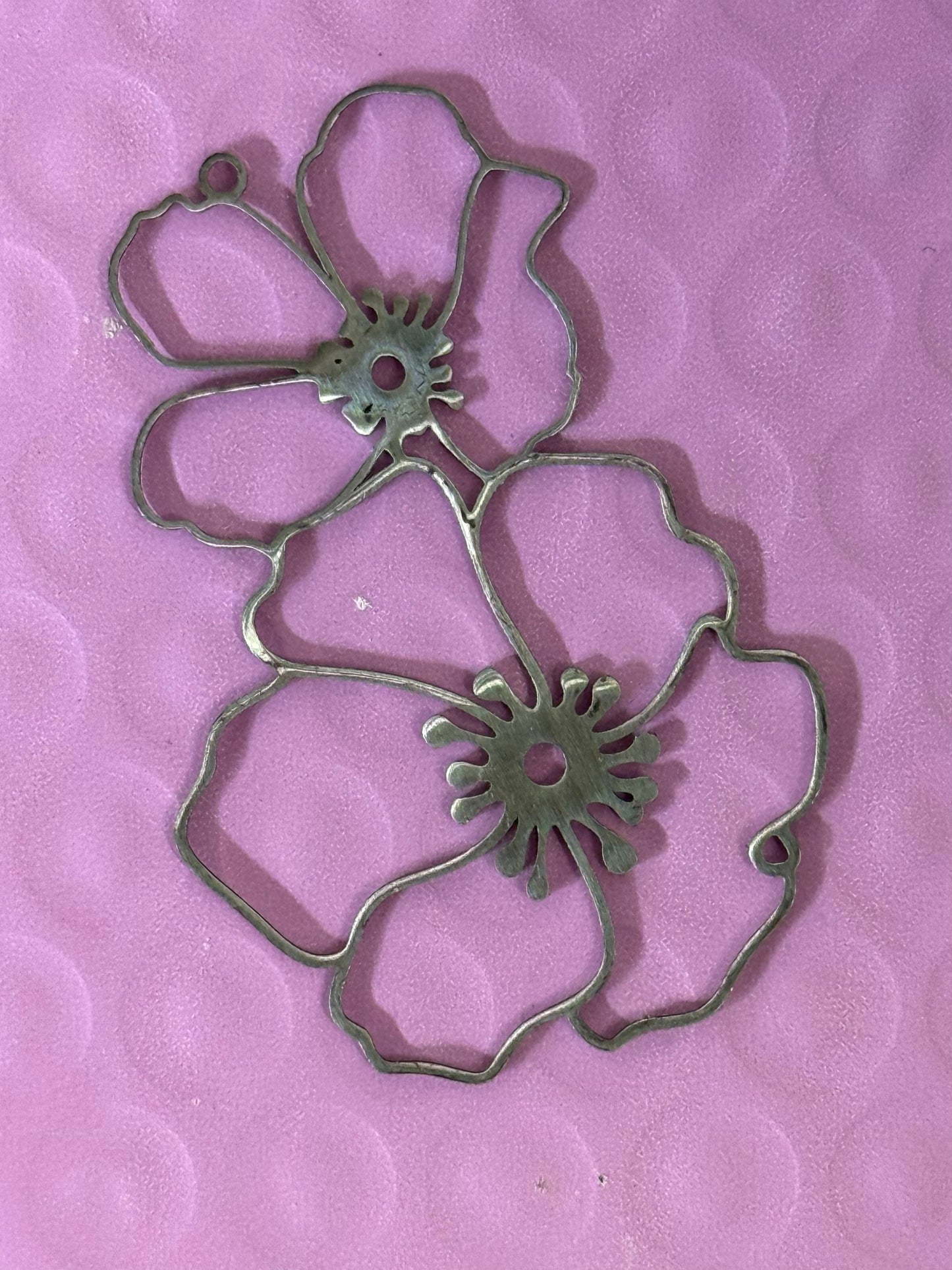 PENDANT 2 FLOWERS STAINLESS STEEL LASER CUT 1 PC