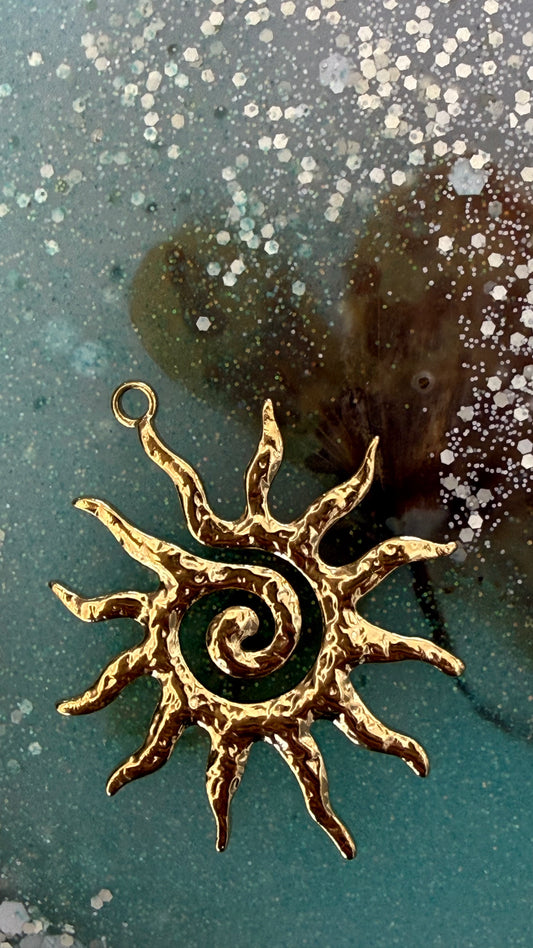 PENDANT SUNFLOWER 25X29MM GOLD PLATE 1 PC
