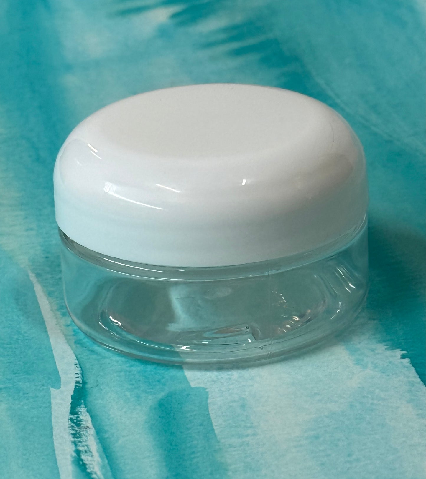JAR 2OZ LOW CLEAR WHITE OR BLACK DOME CAP