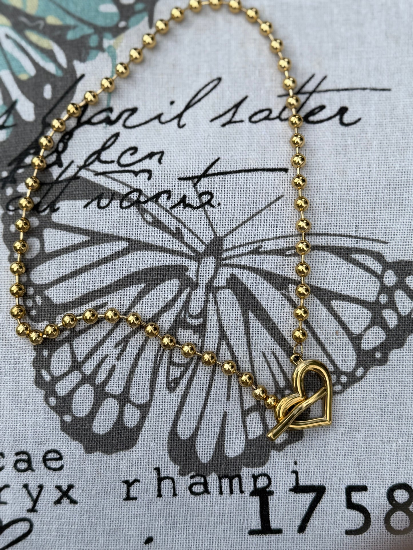 NECKLACE BALL CHAIN 6MM HEART TOGGLE CLASP 18.6 INCHES