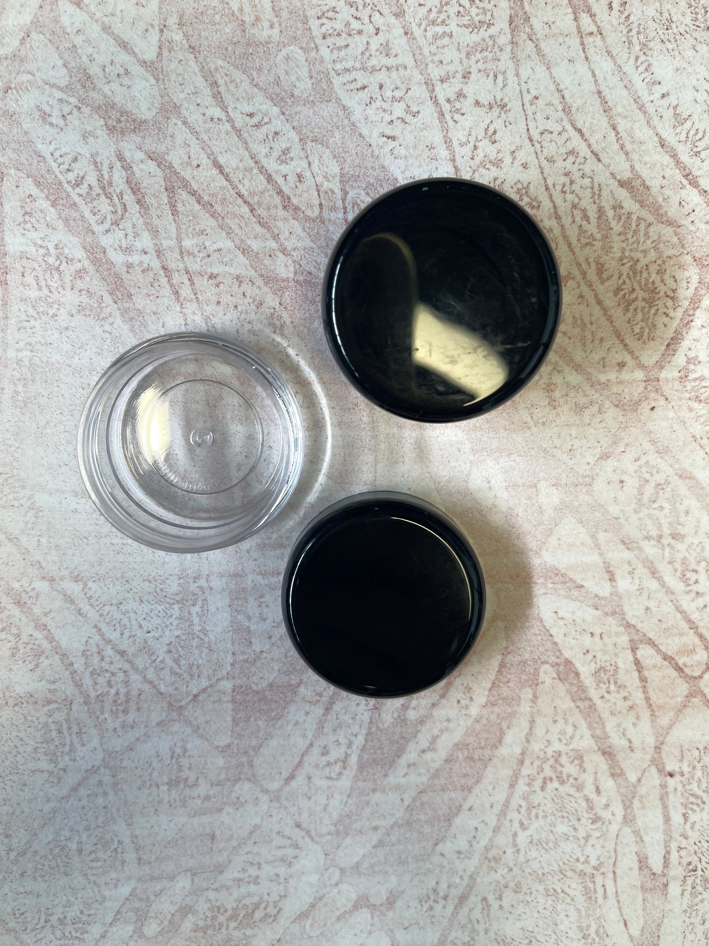 JAR 10 ML CLEAR WHITE OR BLACK DOME CAP 10 PC