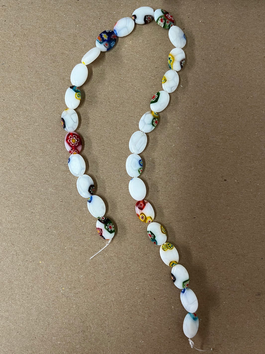 GLASS MILLEFORE OVAL WHITE MULTI 14X10MM 1 STRAND