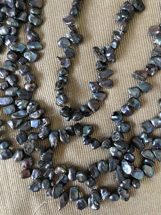 KESHI PEARL NUGGET BLACK 1 STRAND