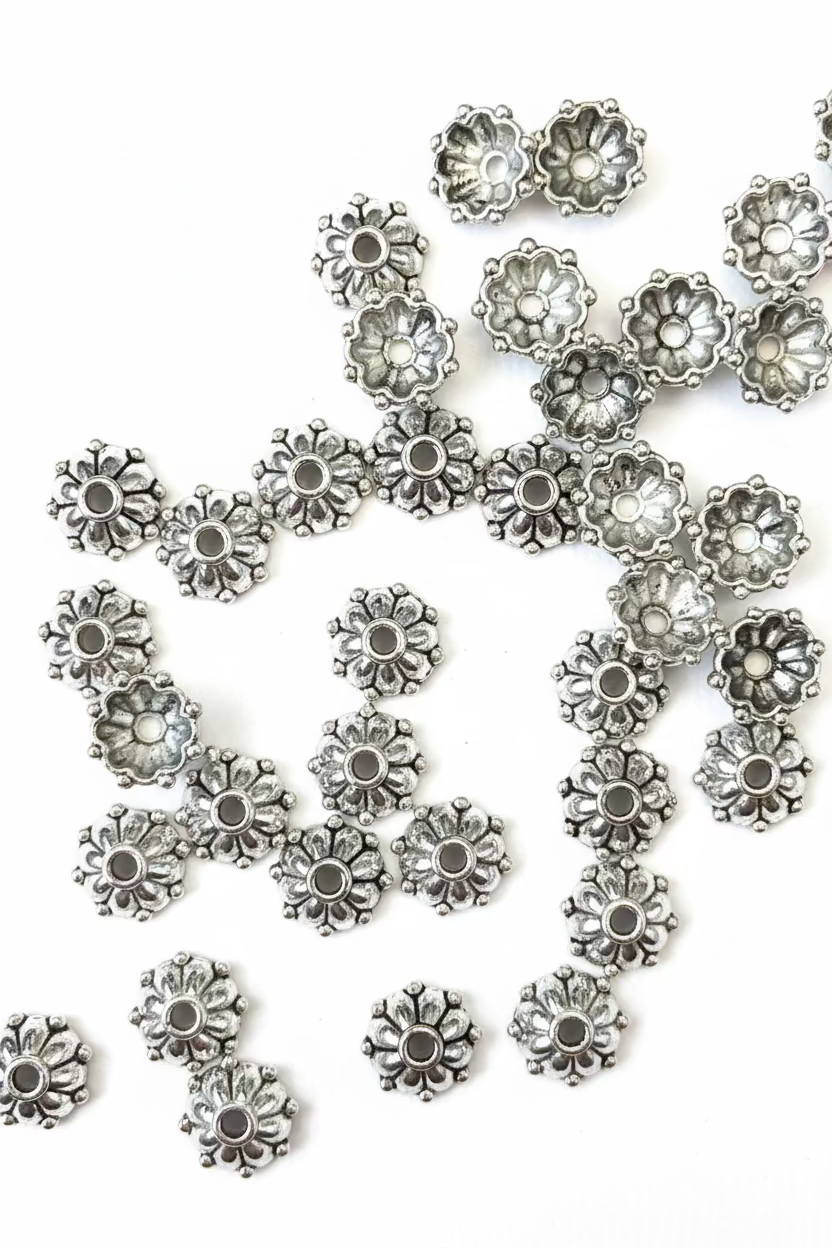 BEAD CAP 8MM FLOWER ANTIQUE SILVER OR GOLD 50 PC
