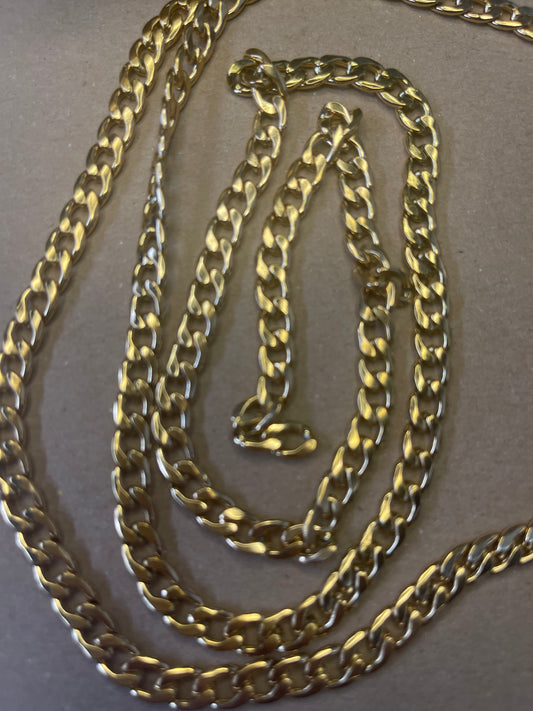 CUBAN LINK CHAIN GOLD 10X7MM PER FOOT