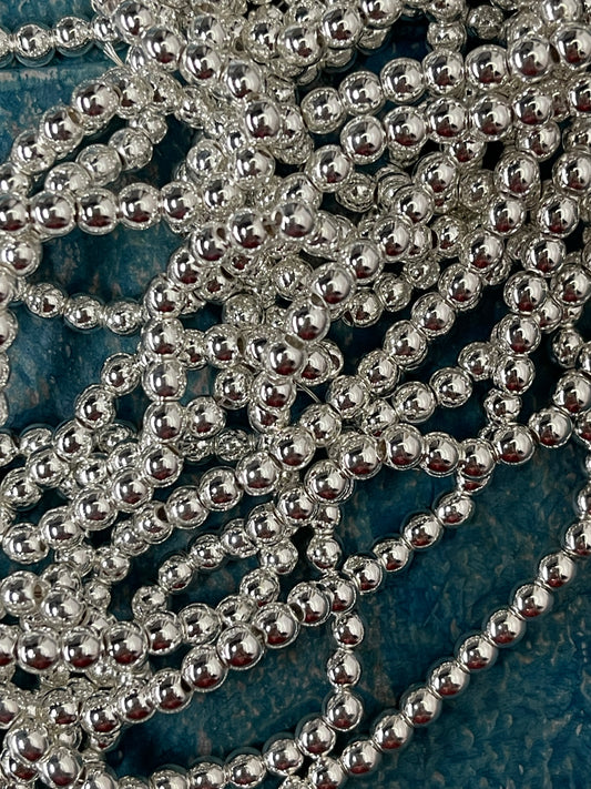 HEMATITE 4MM ROUND SILVER PLATE ABOUT 95 PC PER 1 STRAND