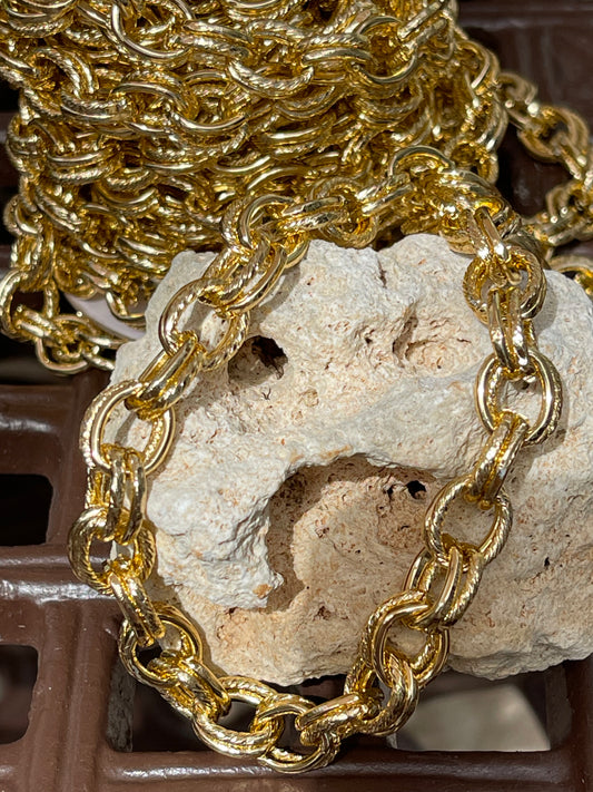 CHAIN ALUMINUM DOUBLE LINK MATTE GOLD 10X10MM PER FOOT